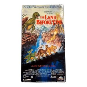 The Land Before Time VHS Tape MCA Universal 1988 Vintage Dinosaur Movie‎